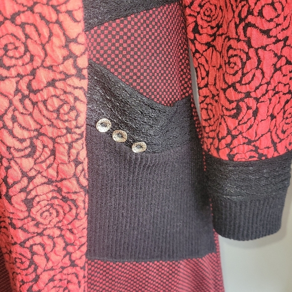 Vintage Zoe red/black floral patterned dress - Picture 3 of 8